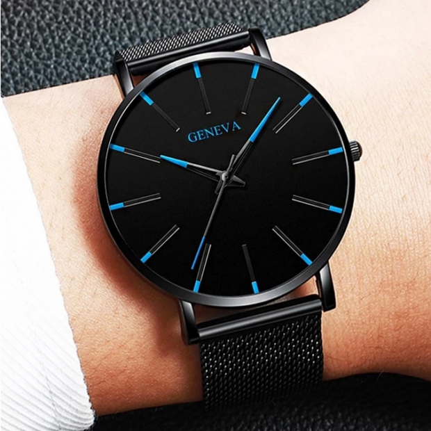 Schwarze Herrenuhr